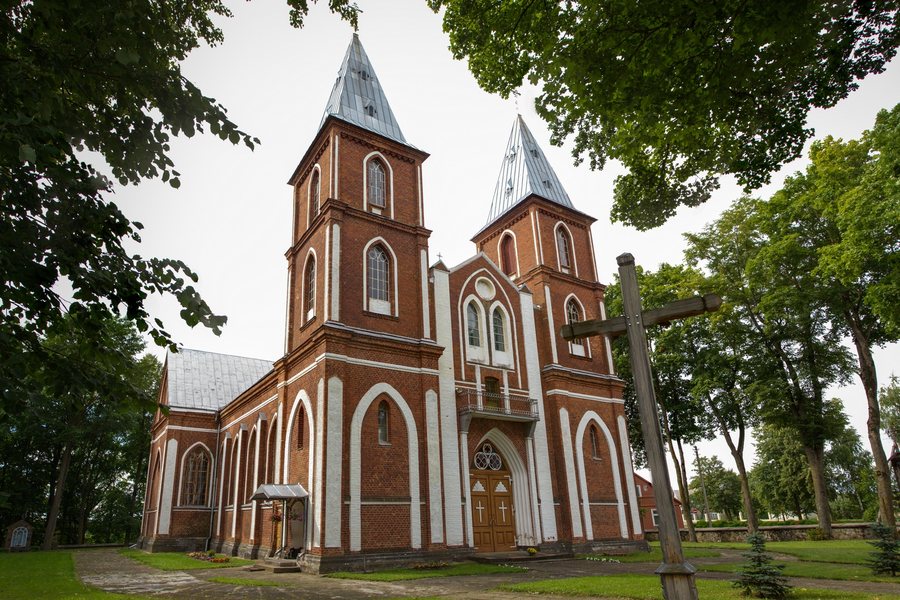 Papile Church