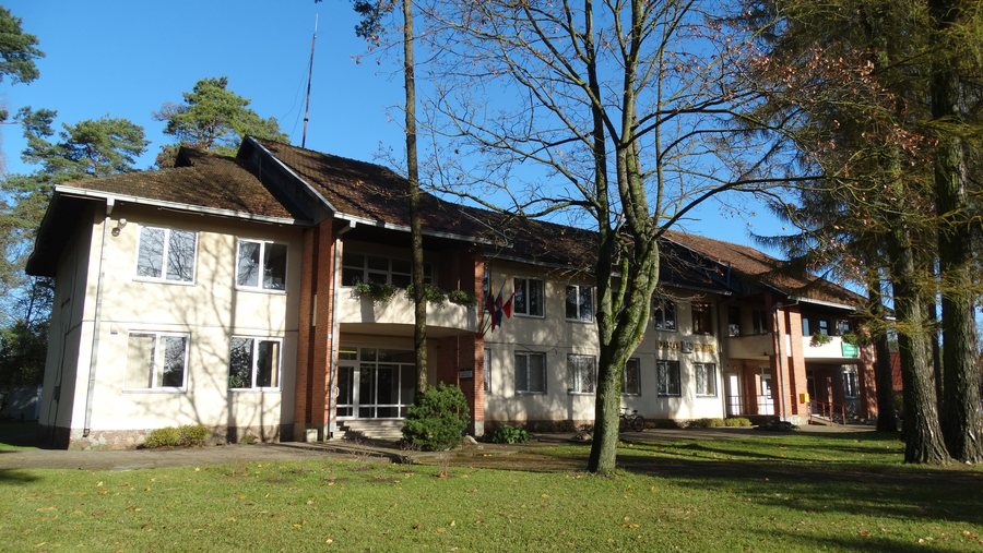 File:Raudondvaris, seniūnija.JPG