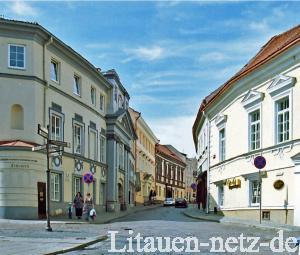 Dominikonu street